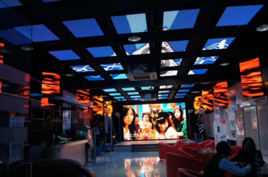 装饰公司 天幕+背景+立柱